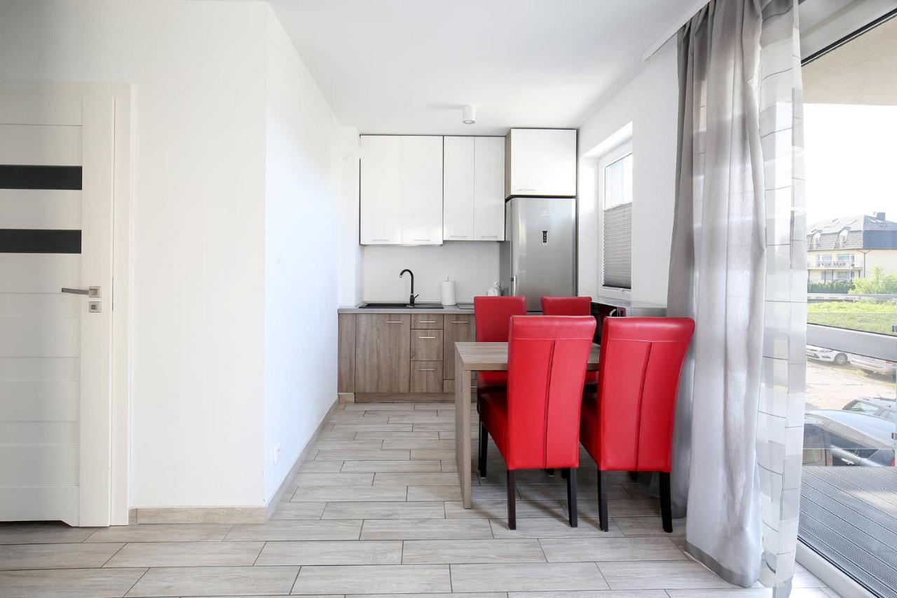 Апартаменти Apartament Red Mielno Мєлно Екстер'єр фото