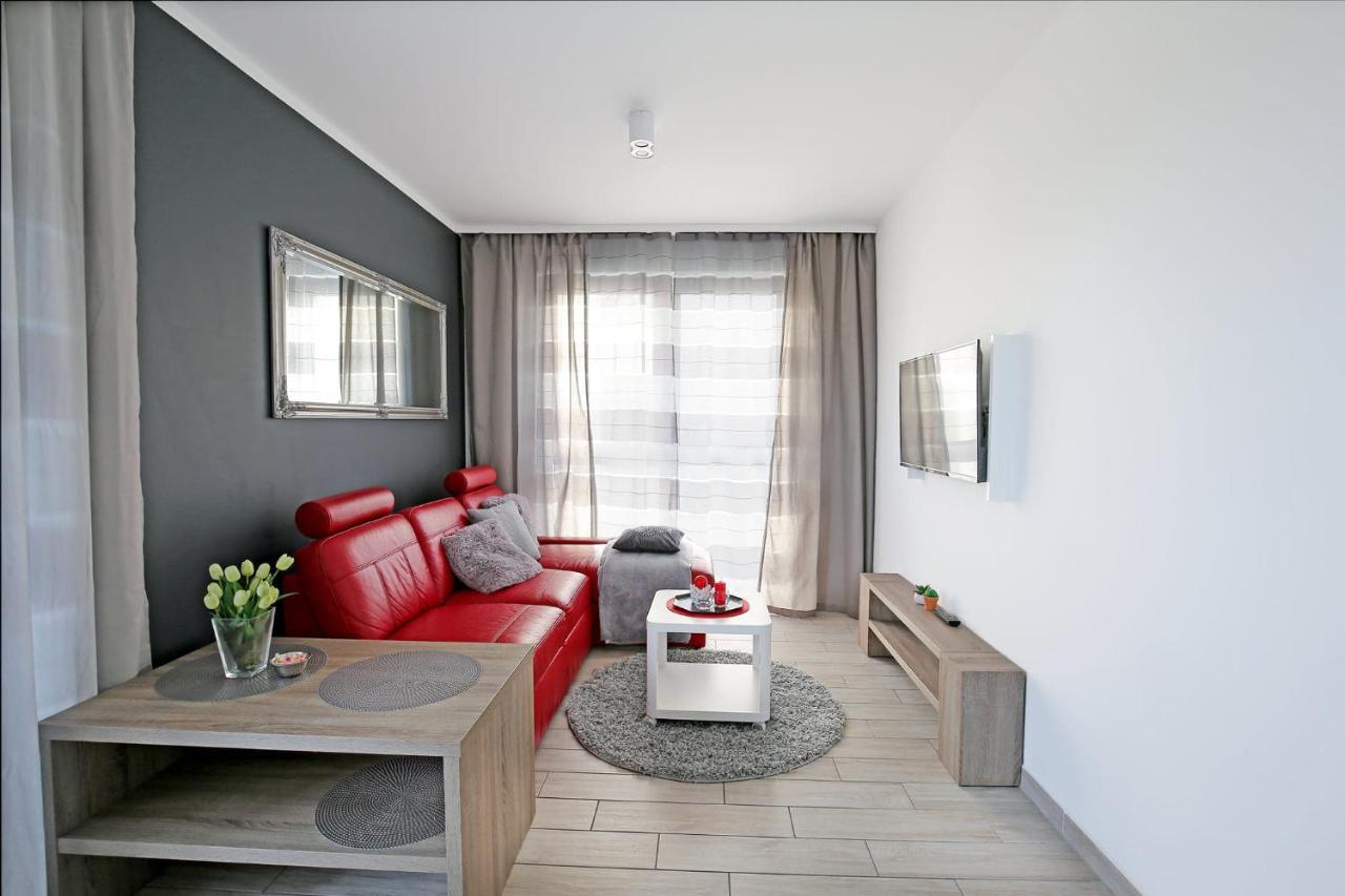 Апартаменти Apartament Red Mielno Мєлно Екстер'єр фото
