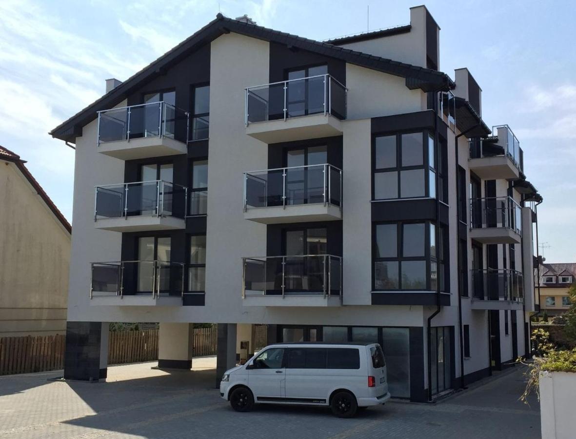 Апартаменти Apartament Red Mielno Мєлно Екстер'єр фото